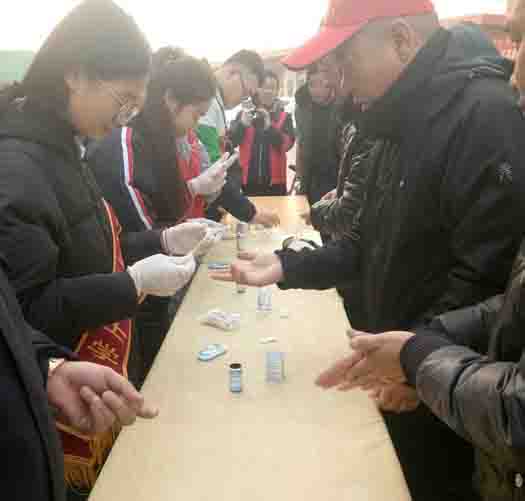 石家莊天使護士學校義診活動