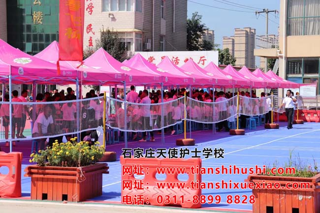 石家莊天使護(hù)士學(xué)校新生報(bào)到現(xiàn)場(chǎng)