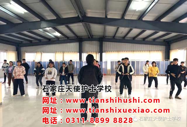 醫(yī)者仁心，武者正心 ——養(yǎng)生功法“八段錦”