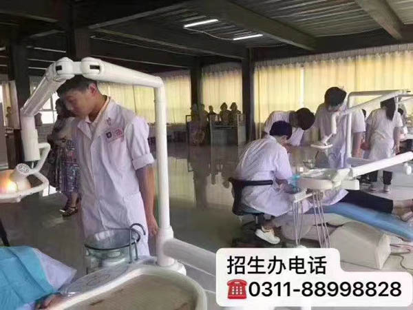 石家莊天使護士學校中專學完護理專業后上大專能學口腔醫學嗎