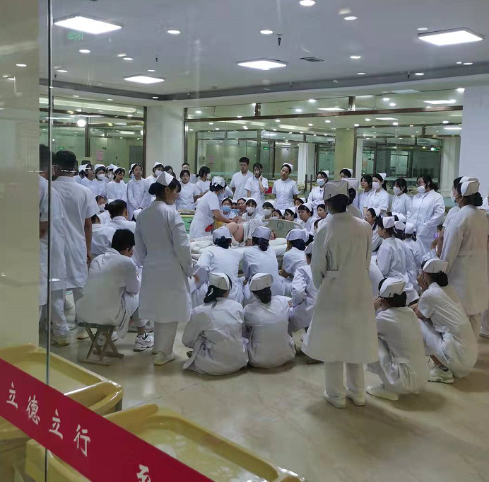 石家莊天使護士學校2025年春季哪些專業招生？