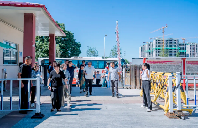 省委社工部培訓班組織觀摩石家莊天使護士學校黨建工作，共促黨建教育新發展