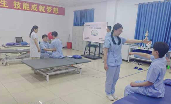 醫(yī)療護(hù)理員是護(hù)工嗎